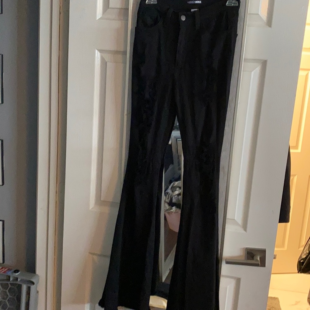 Black fashion nova jeans